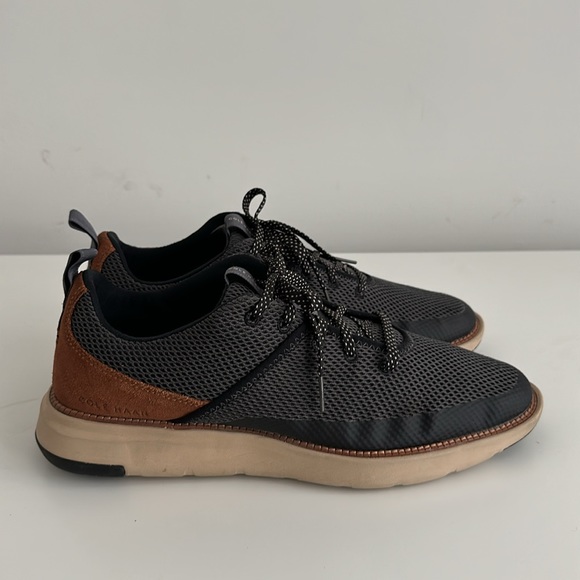 Men’s Cole Haan black and brown fabric shoes - Picture 5 of 6